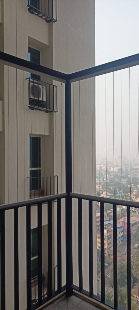 invisible-grills-for-balcony-delhi-v-576x1280-1